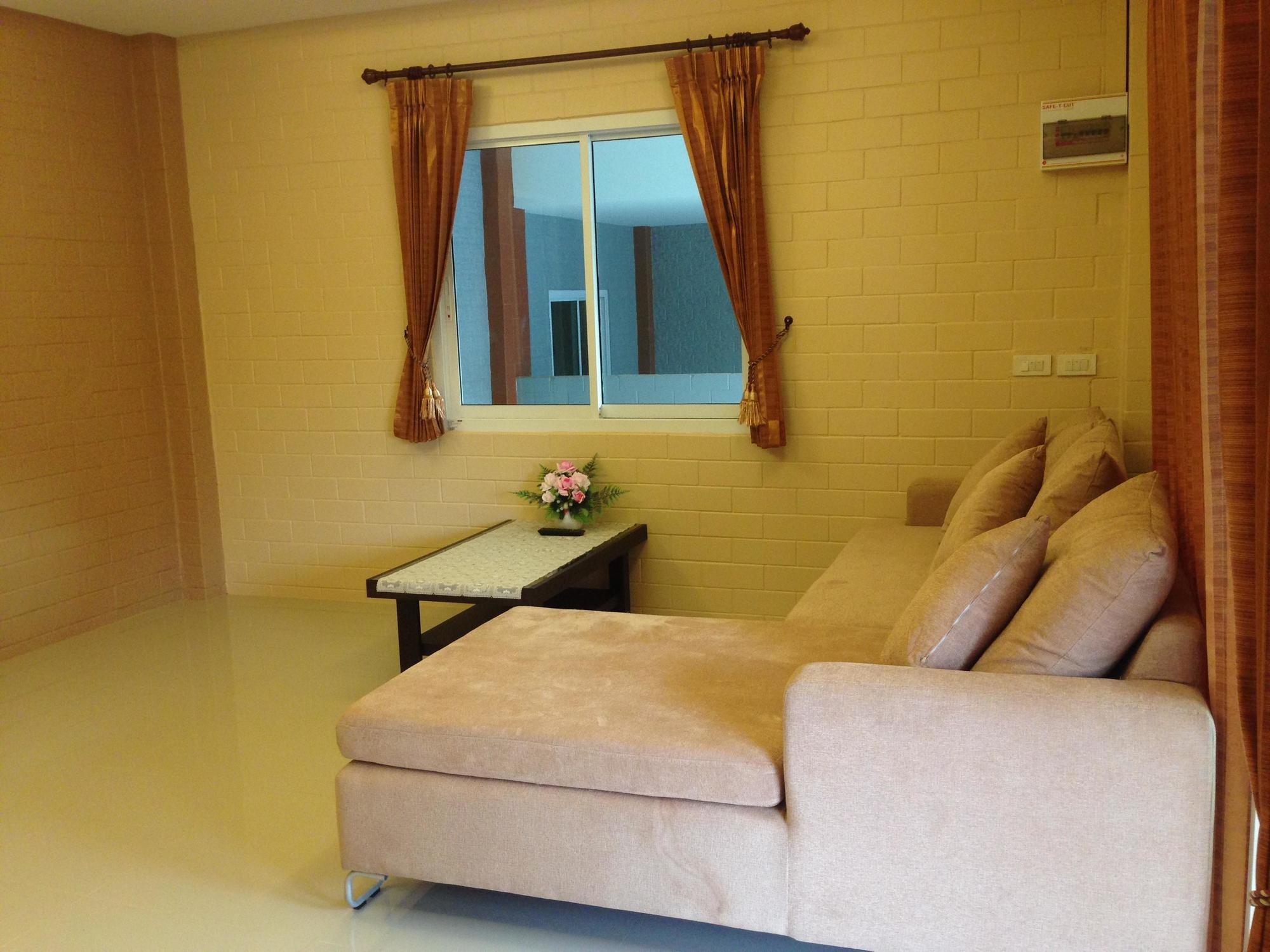 Hotel Benwadee Pattaya Ban Pong (Chon Buri)
