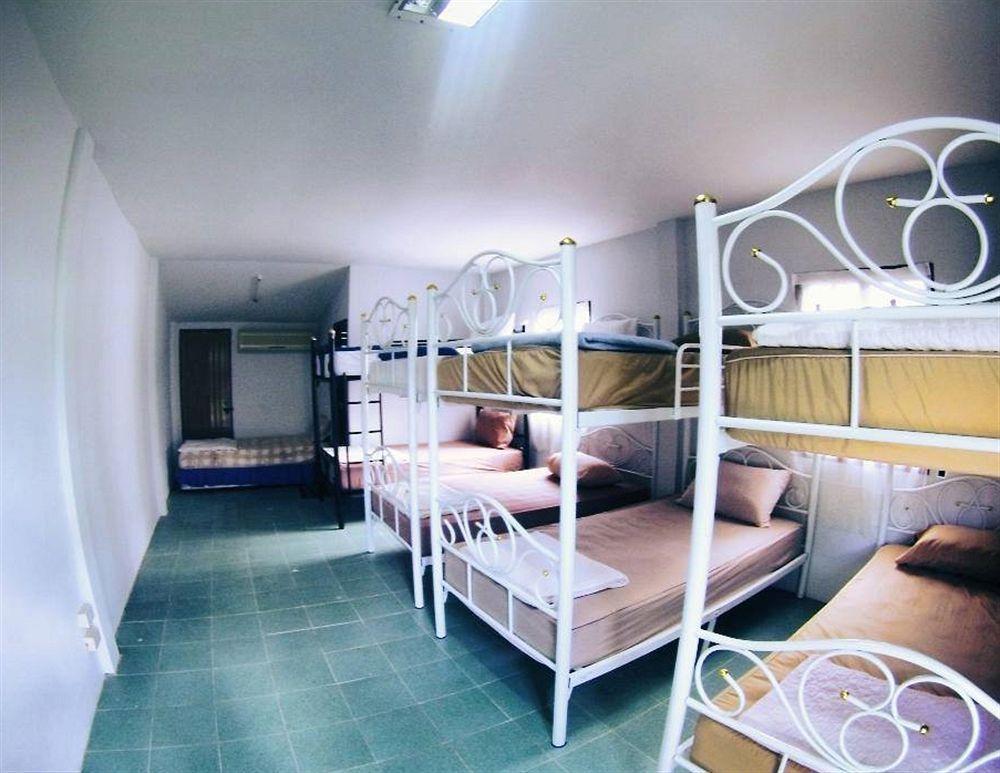 Hard Road Hotel Ko Pha Ngan