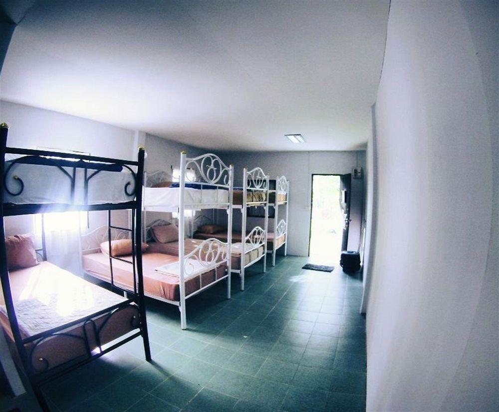 Hard Road Hotel Ko Pha Ngan