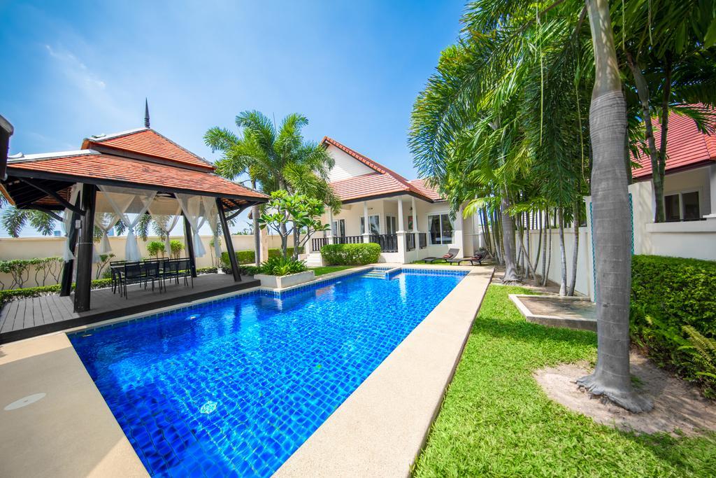 Green Pool Pattaya * Jomtien Beach