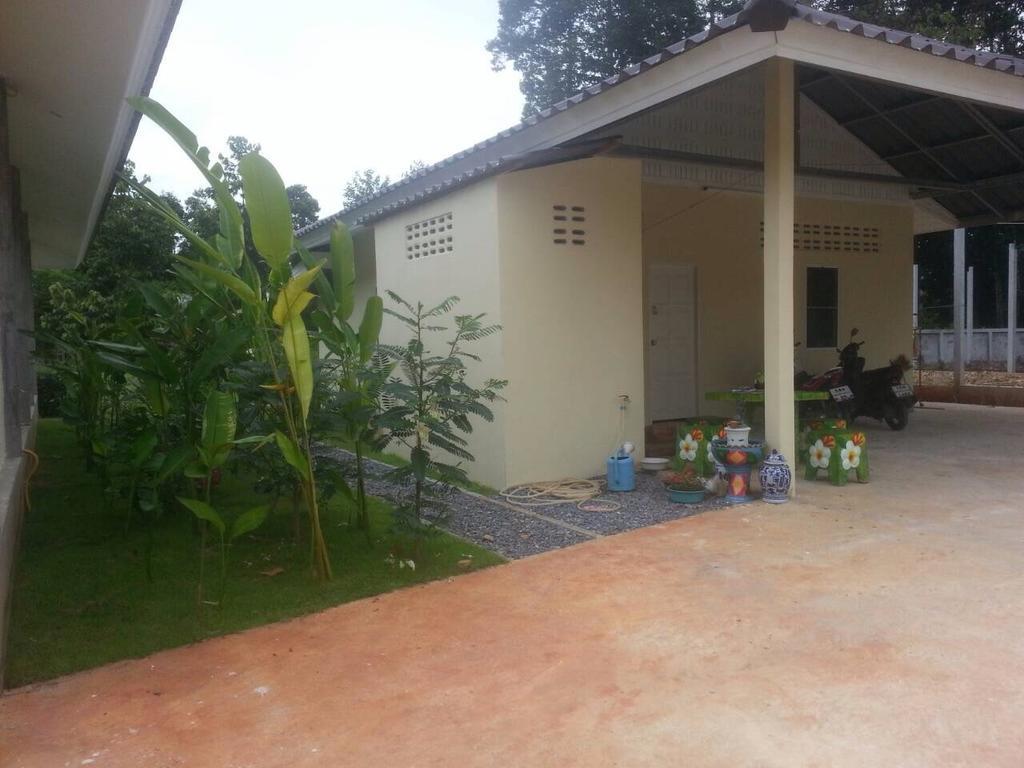 Casa de hóspedes Garden Khanom