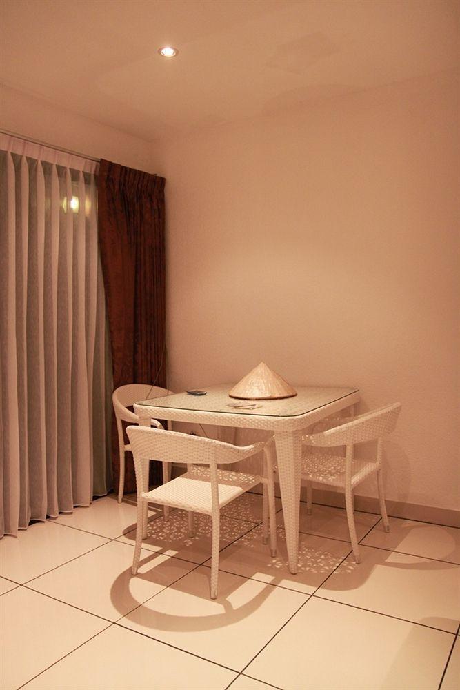 The Retreat Hotel