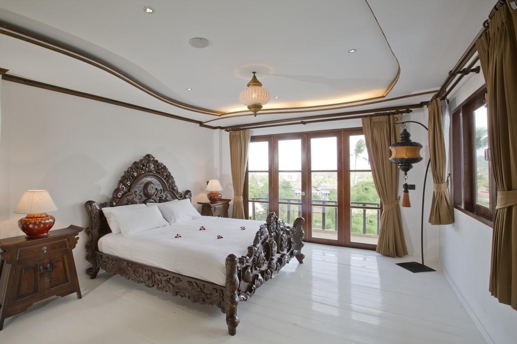 Royal Majestic Grand Thai * Choeng Mon