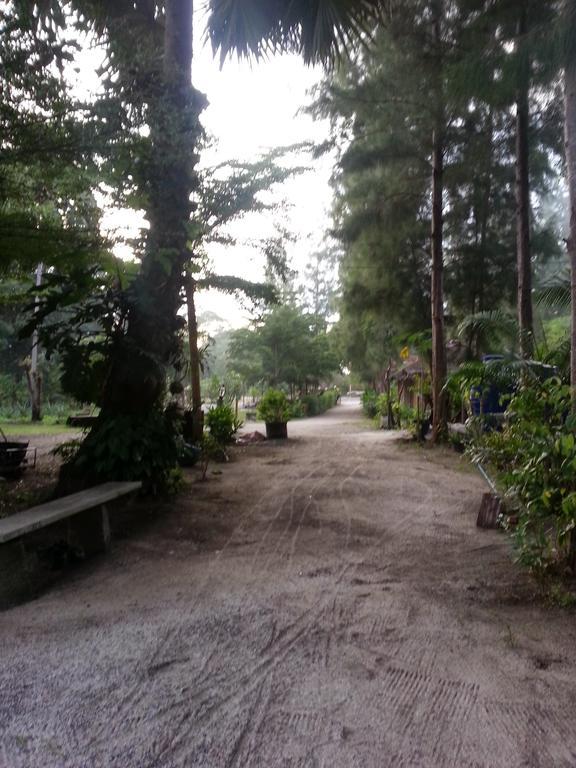 Holiday park บ้านสนมณีโฮมสเตย์ Bansonmanee