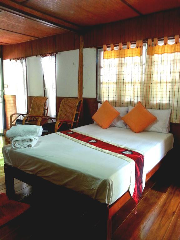 บ้านสนมณีโฮมสเตย์ Bansonmanee Holiday park