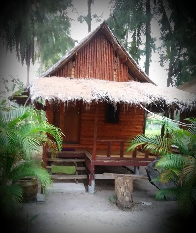 บ้านสนมณีโฮมสเตย์ Bansonmanee