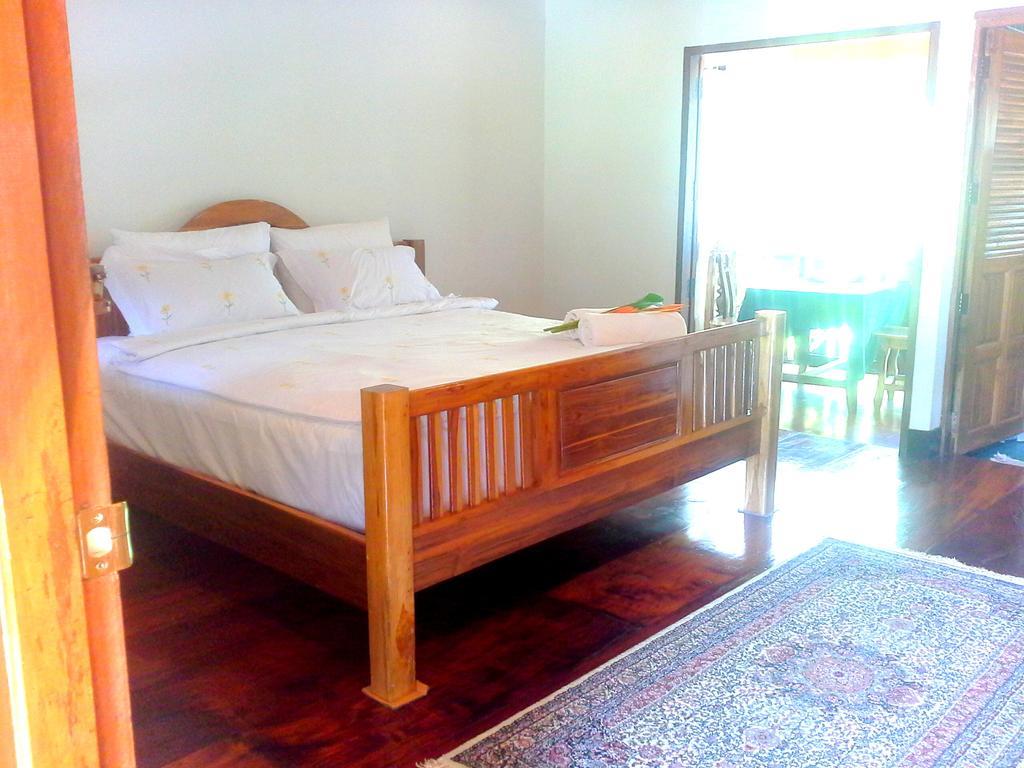 Hotel Siam Tara