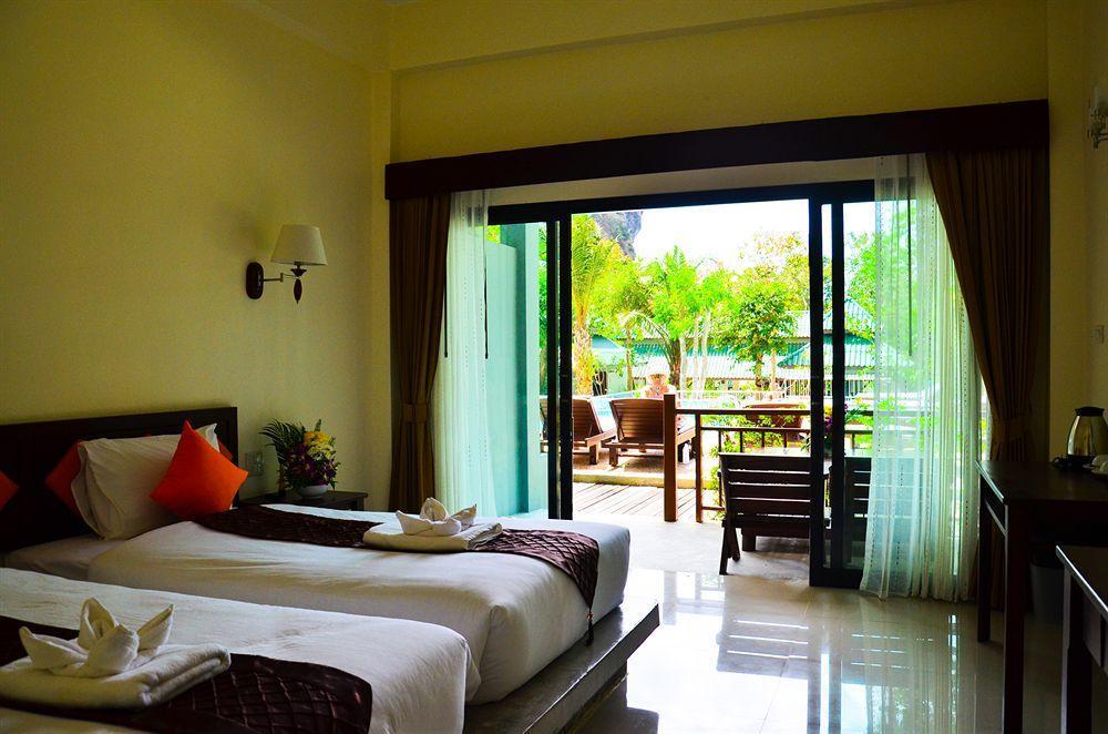 Hotel Dream Valley 3*