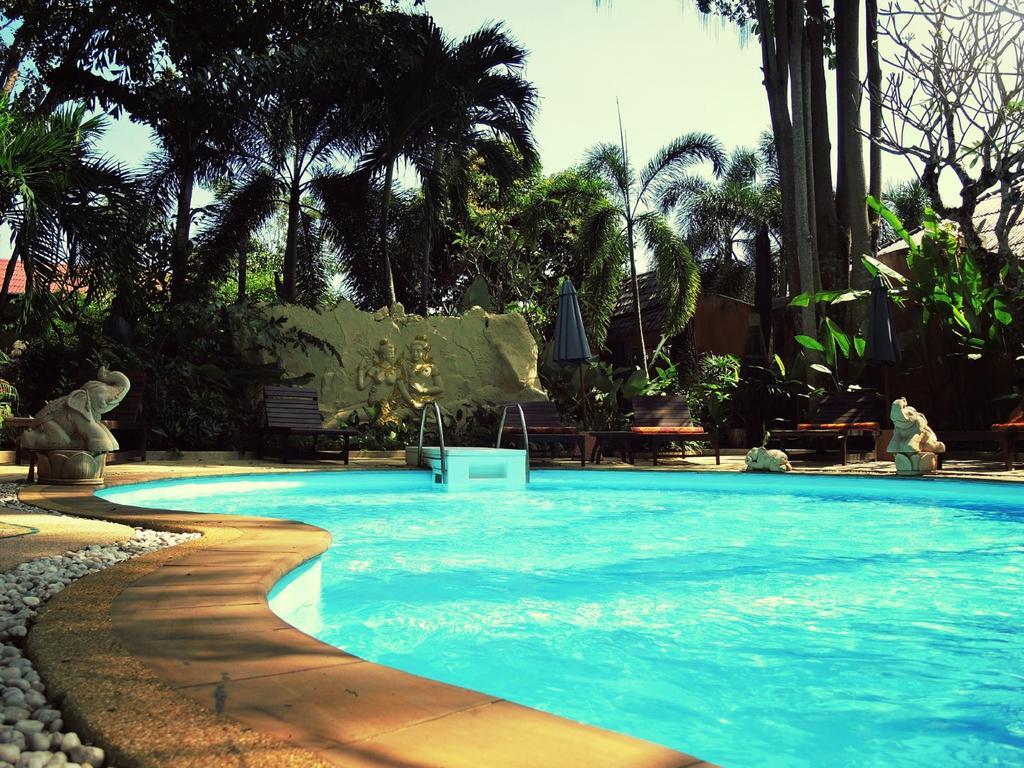 Polina Park Resort 3*