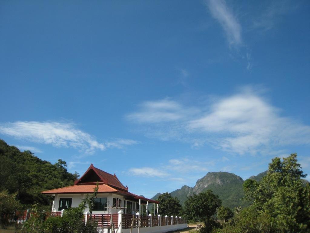 Mountain Breeze *