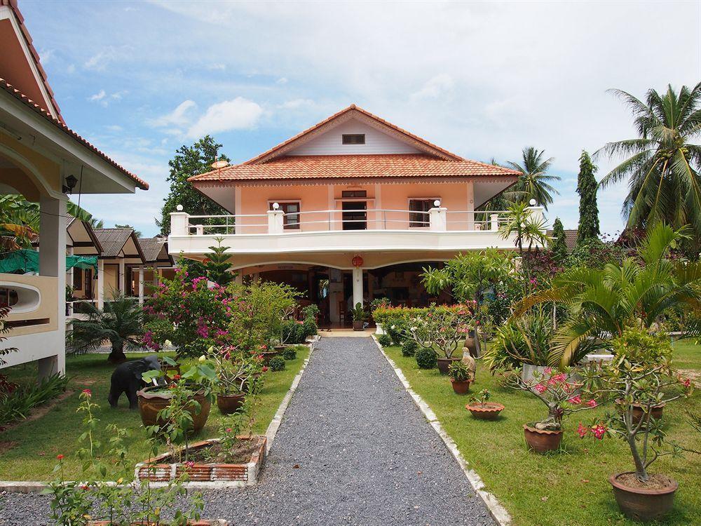 New Sunrise Village Holiday home *