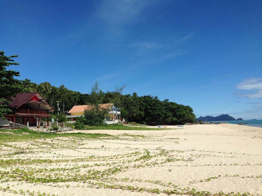 Inn Sea Breeze House, Naiplao Khanom