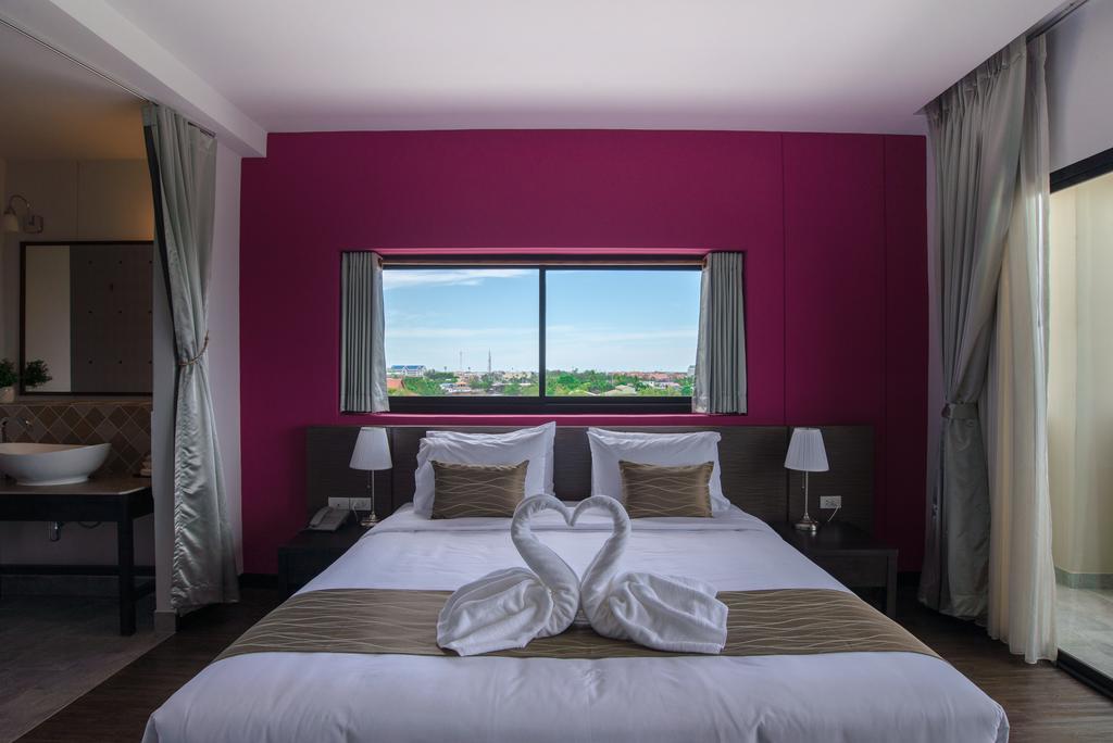 Coco View Hotel 4*