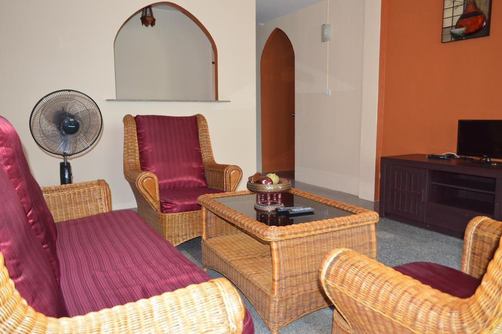 La Paillote Hotel