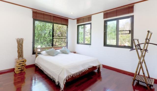 Villa Mountain Breeze Pran Buri