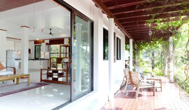 Mountain Breeze Villa Pran Buri