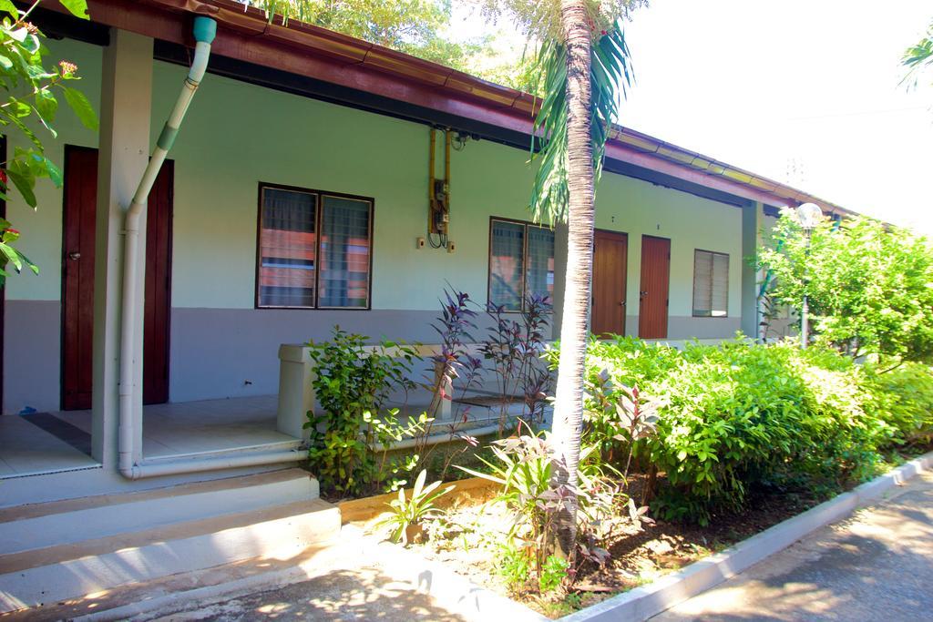 Hotel Sichang Shine Khao Ko Si Chang
