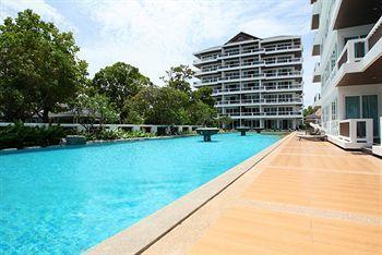 The Pattaya Hotel Na Chom Thian