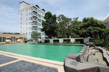 The Pattaya Hotel Na Chom Thian