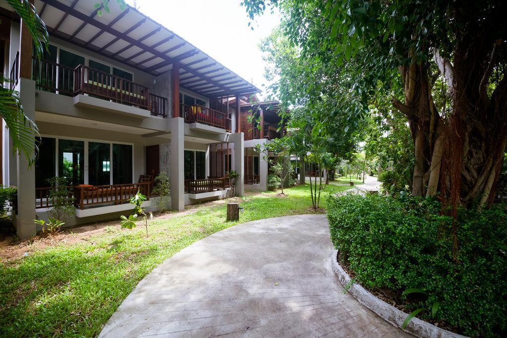 Sea Resort 4*