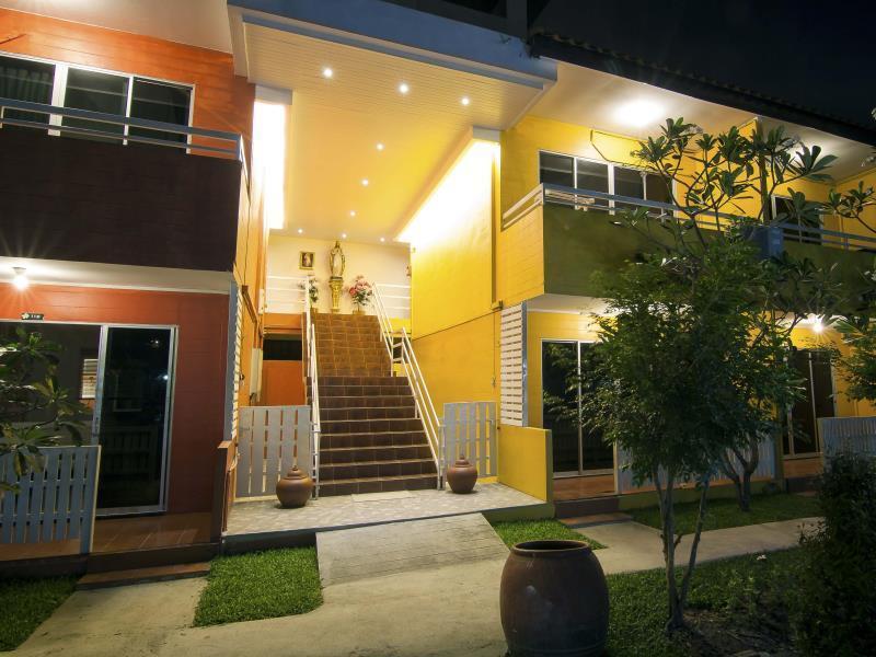 Grand Lord Pattaya 3*