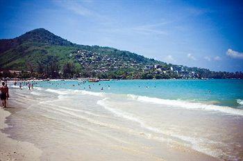 Club Near The By Plh Phuket