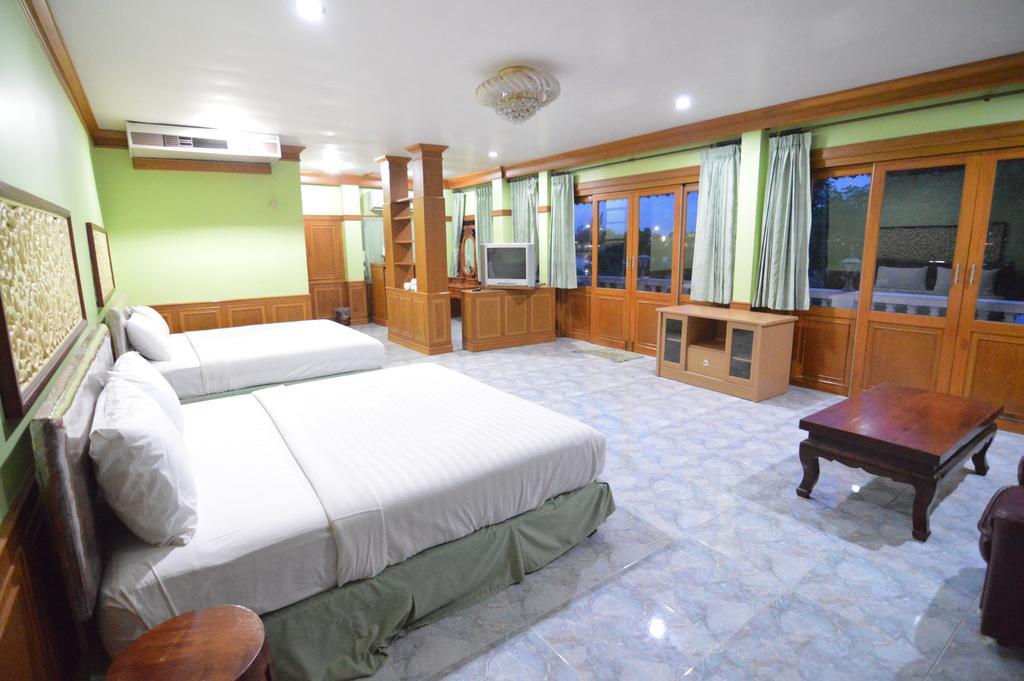 Techno Riverview 4* Kamphaeng Phet