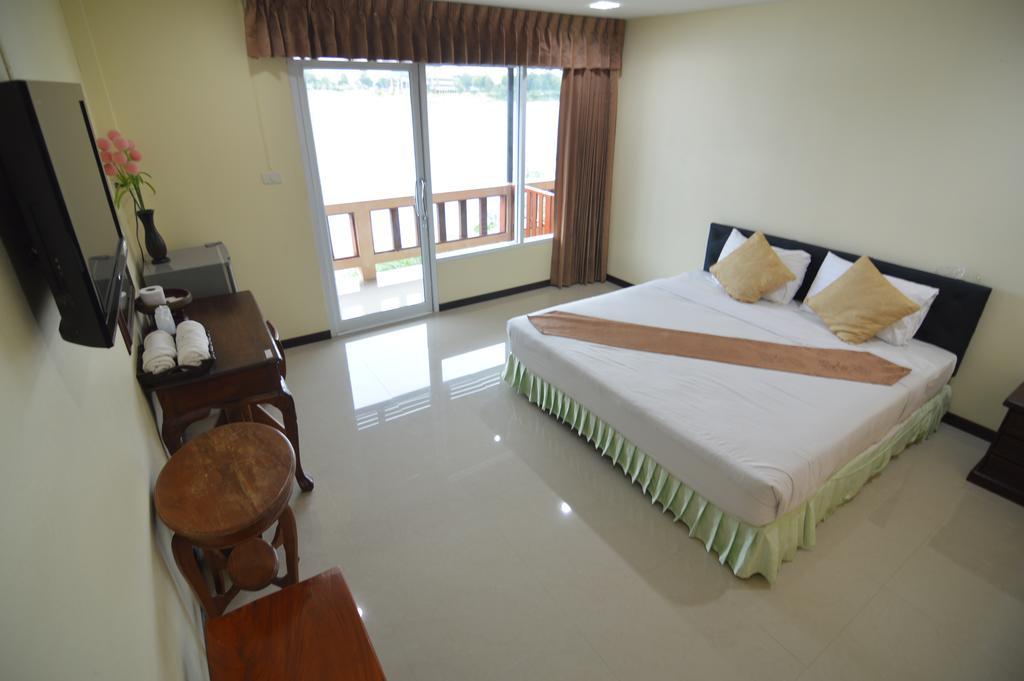 Resort Techno Riverview