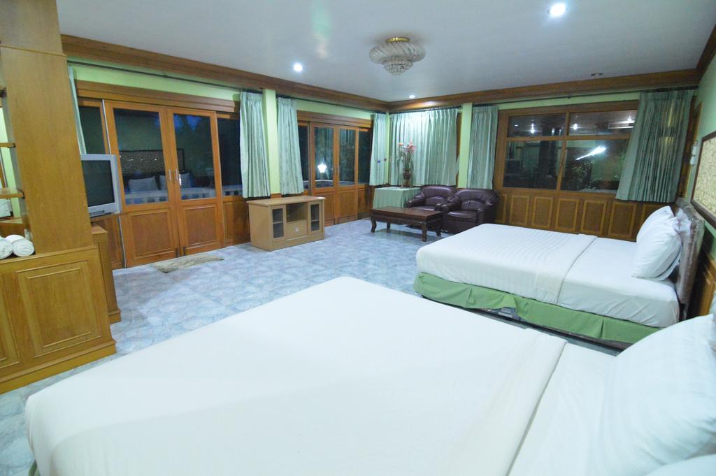 Techno Riverview Resort