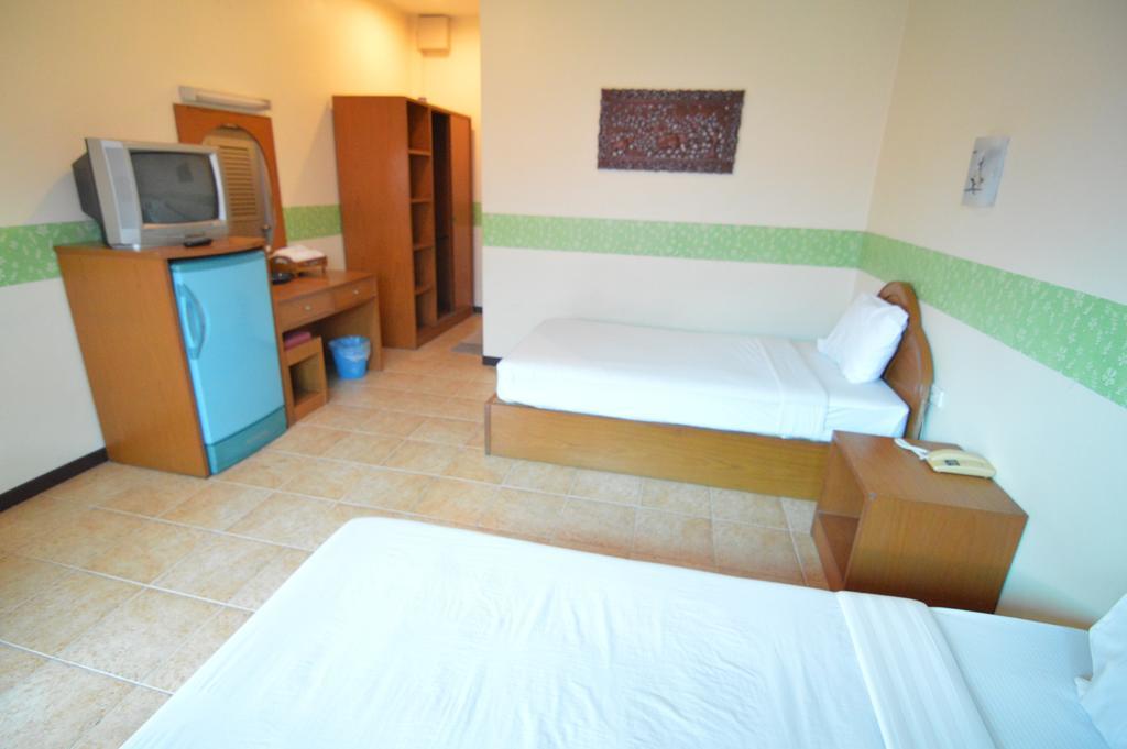 Resort Techno Riverview Kamphaeng Phet