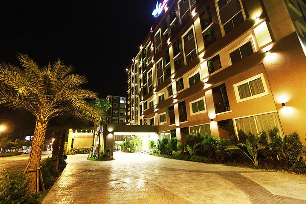 The Contrast I 4* Pluak Daeng