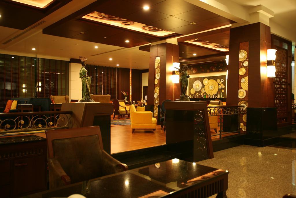 Resort Grand Pacific Sovereign &