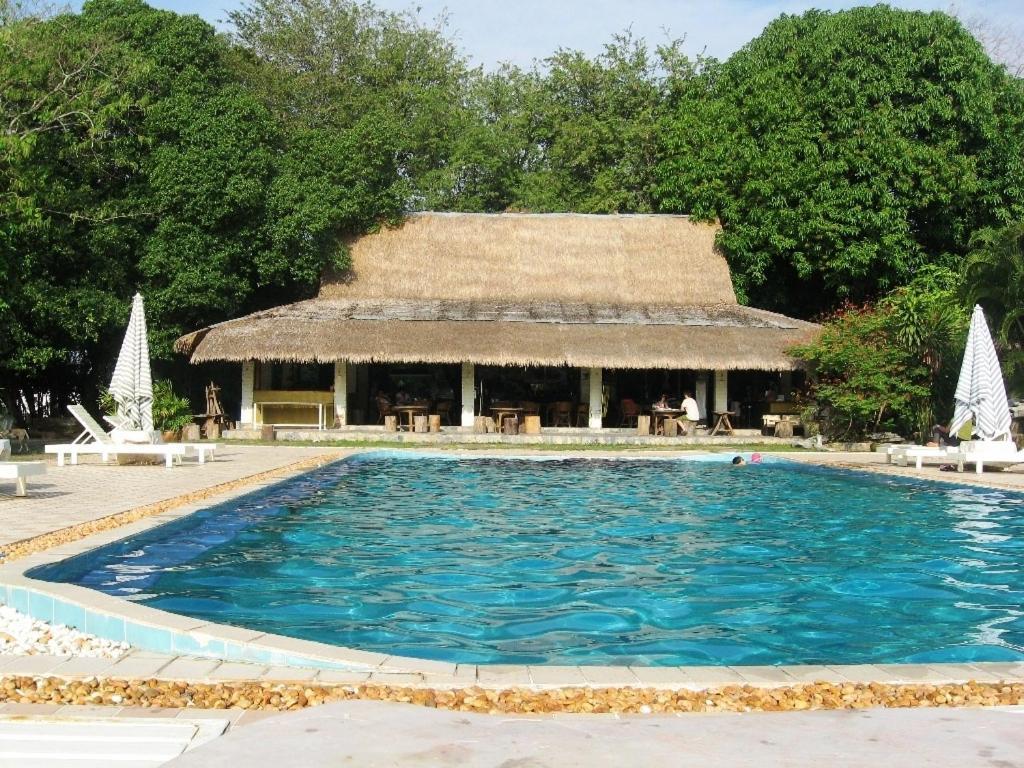 Camelia Hotel Kanchanaburi
