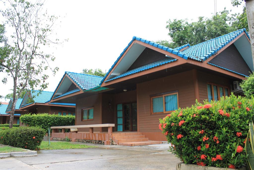 Resort Phuaob Nam Sai Country Nakhon Nayok