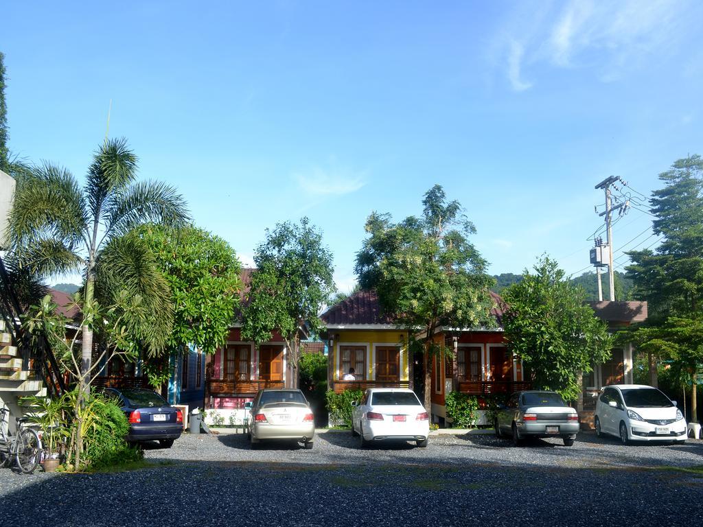 Toffee House Resort 2*