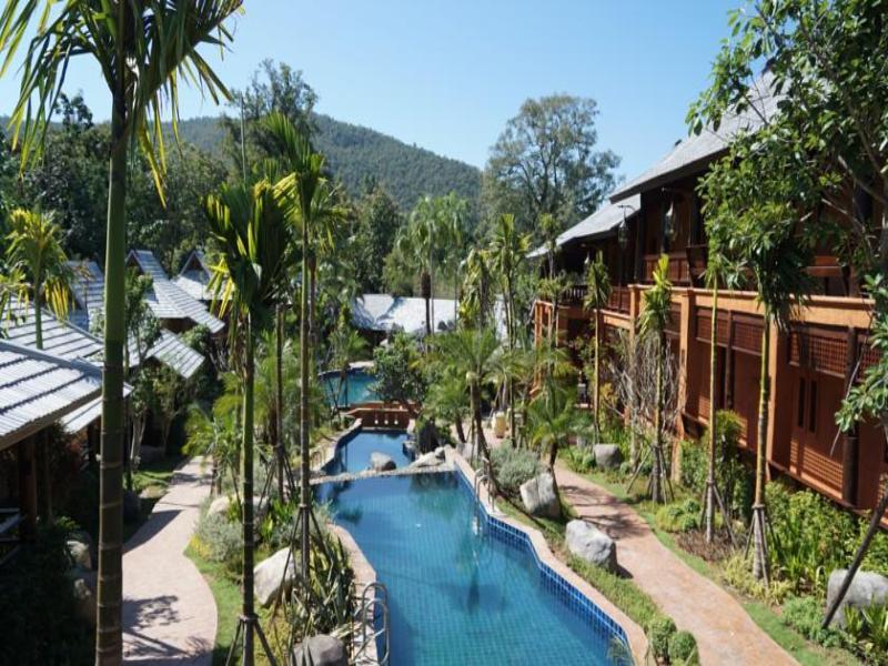 Hotel Away Hot Spring
