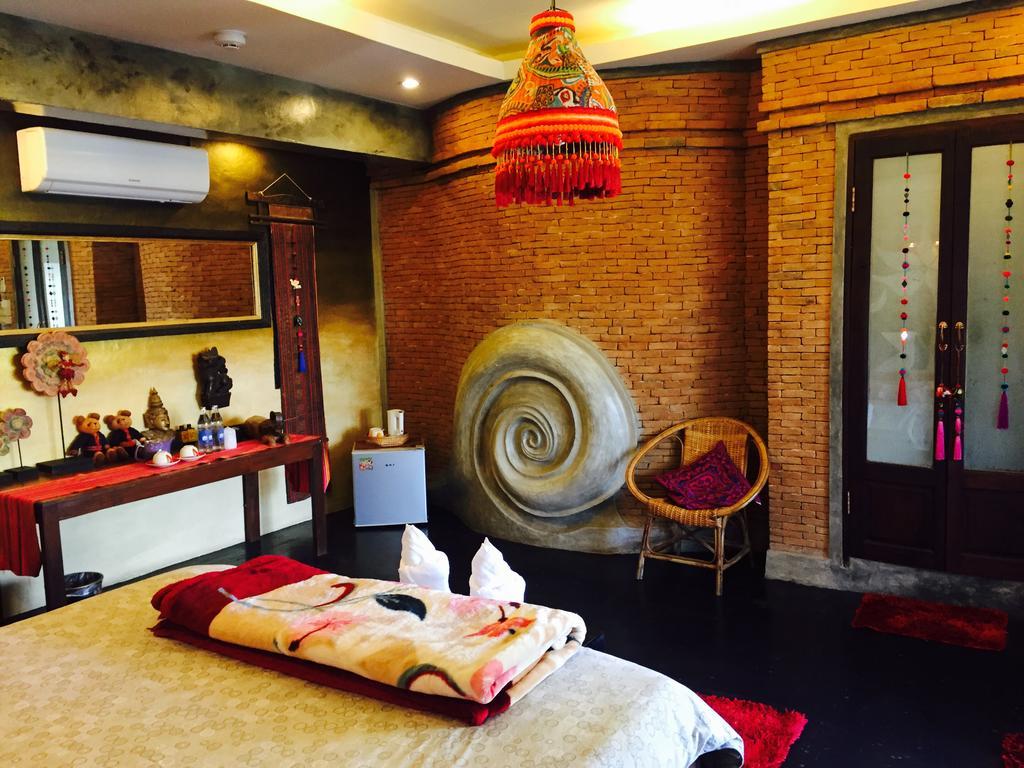 Soi One Boutique Bedrooms *