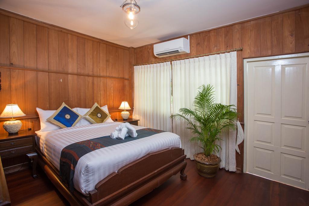 Villa Baan Khun Nang Colonial