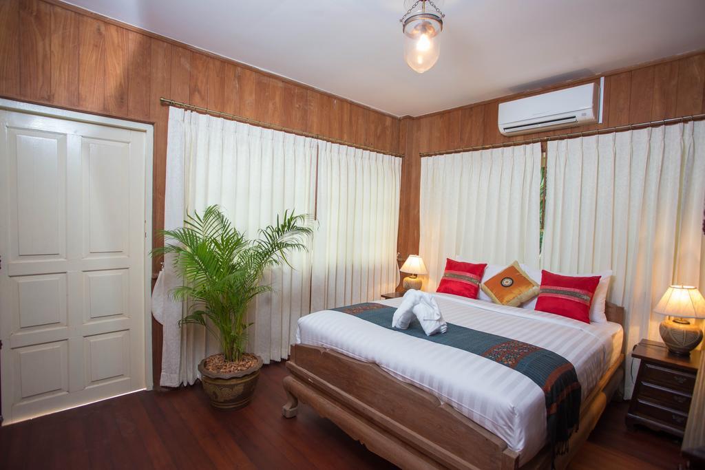 Baan Khun Nang Colonial Villa