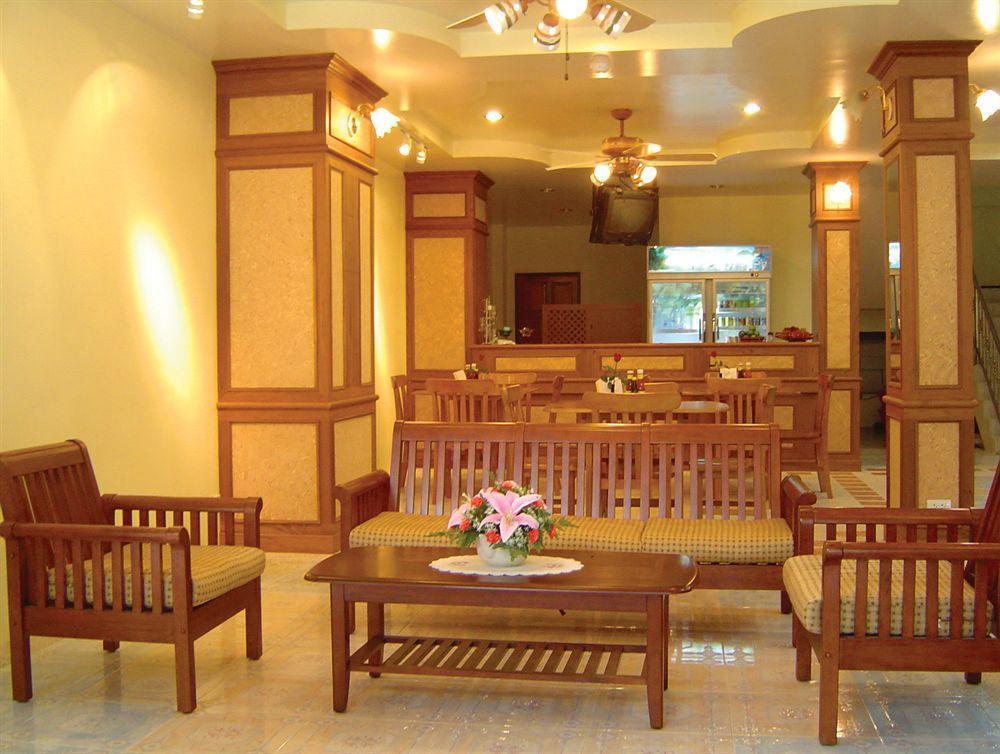 Hostel Amorn Mansion