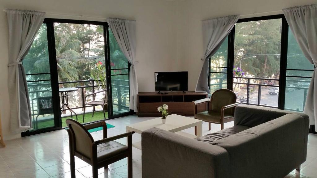 Inn Rayong Sea View 3*