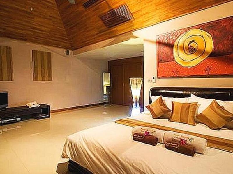 Baan Napoli Luxury Villa