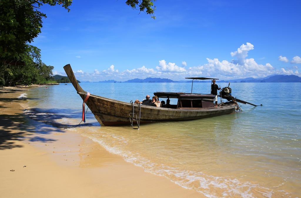 Laguna Boutique Resort 4*