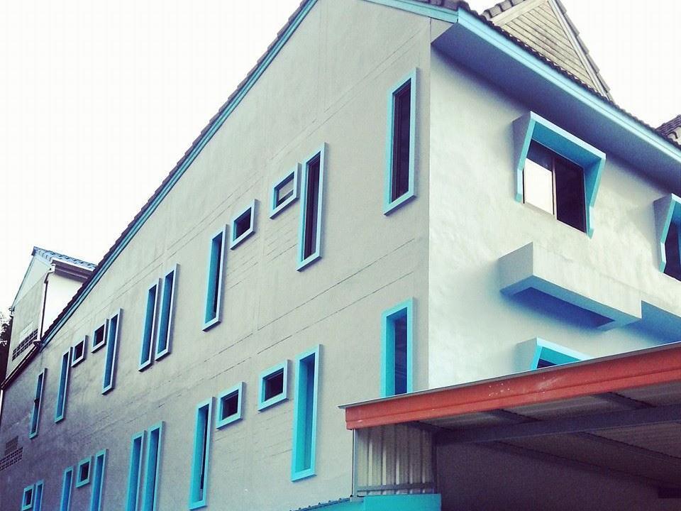 Hostel Seabox Khaolak *