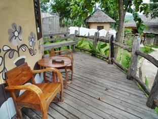 Mari Holiday park