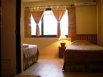 Bed & Breakfast Sunset House