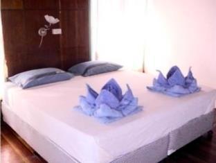 Holiday Beach Resort Trat
