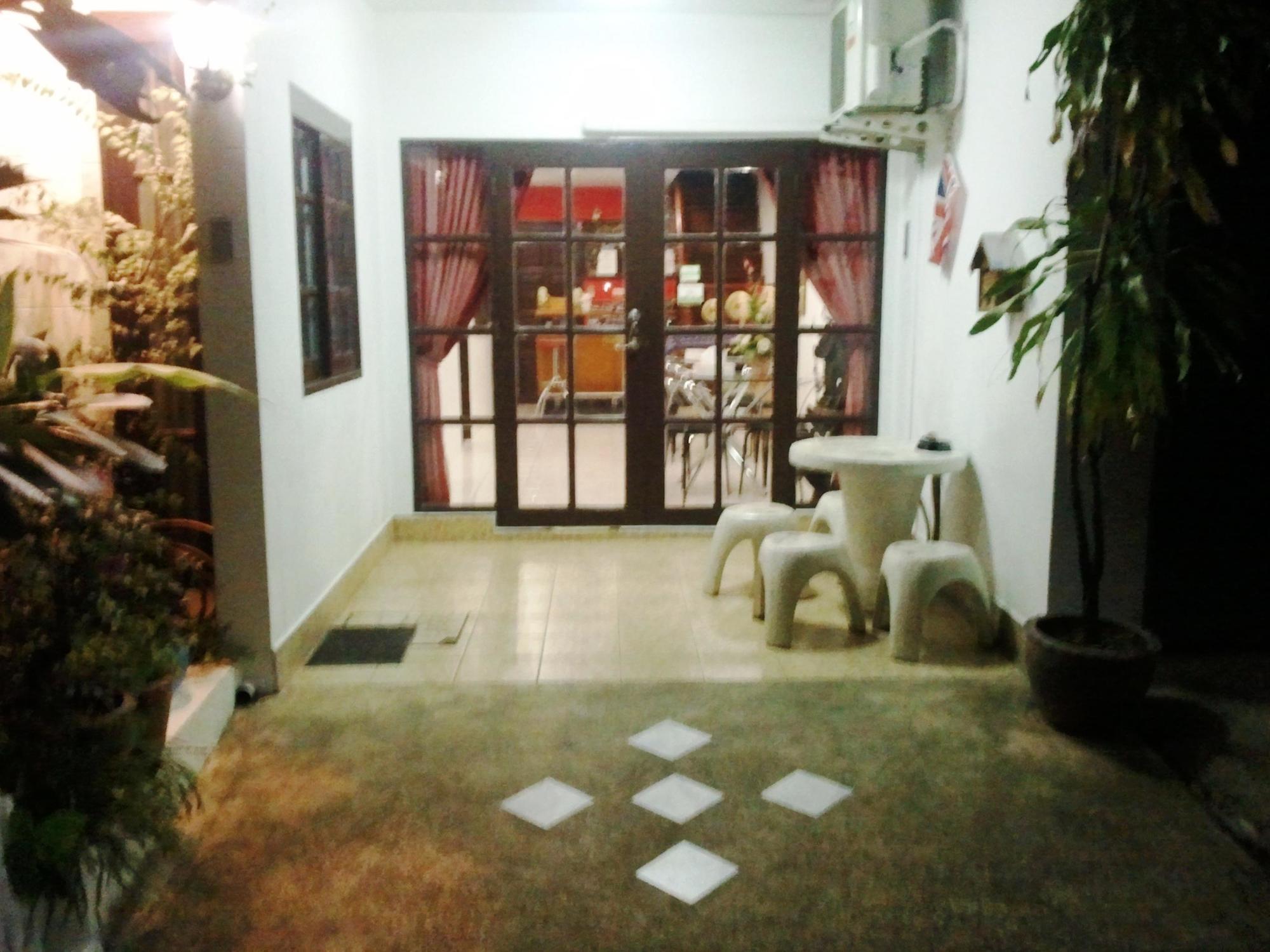 Inn Summer Breeze 2*