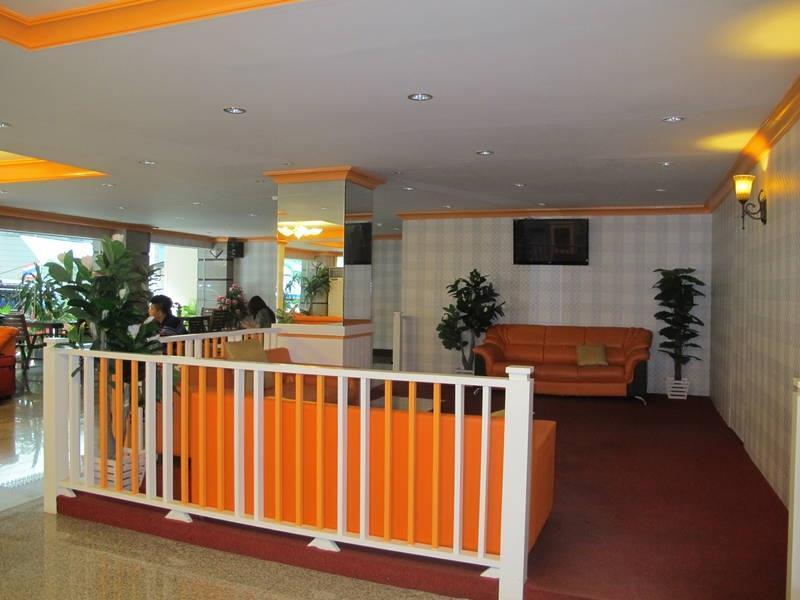 Grand Hotel