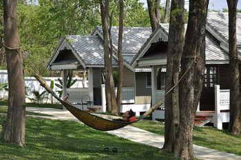 Monoceros Resort